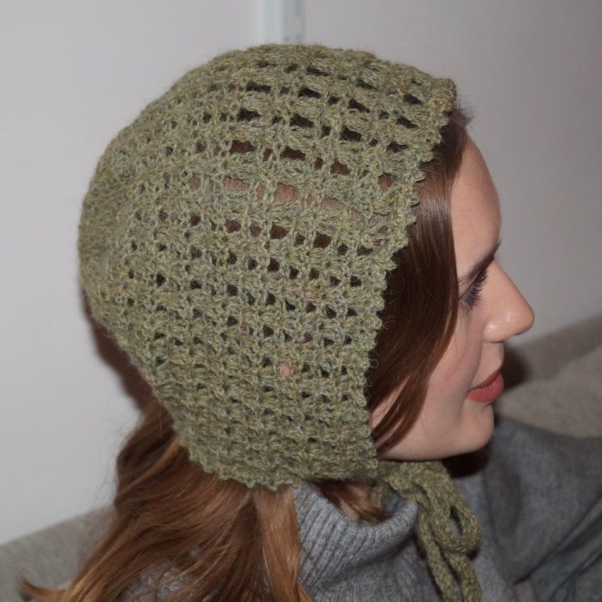 Vintage Bonnet - Danish